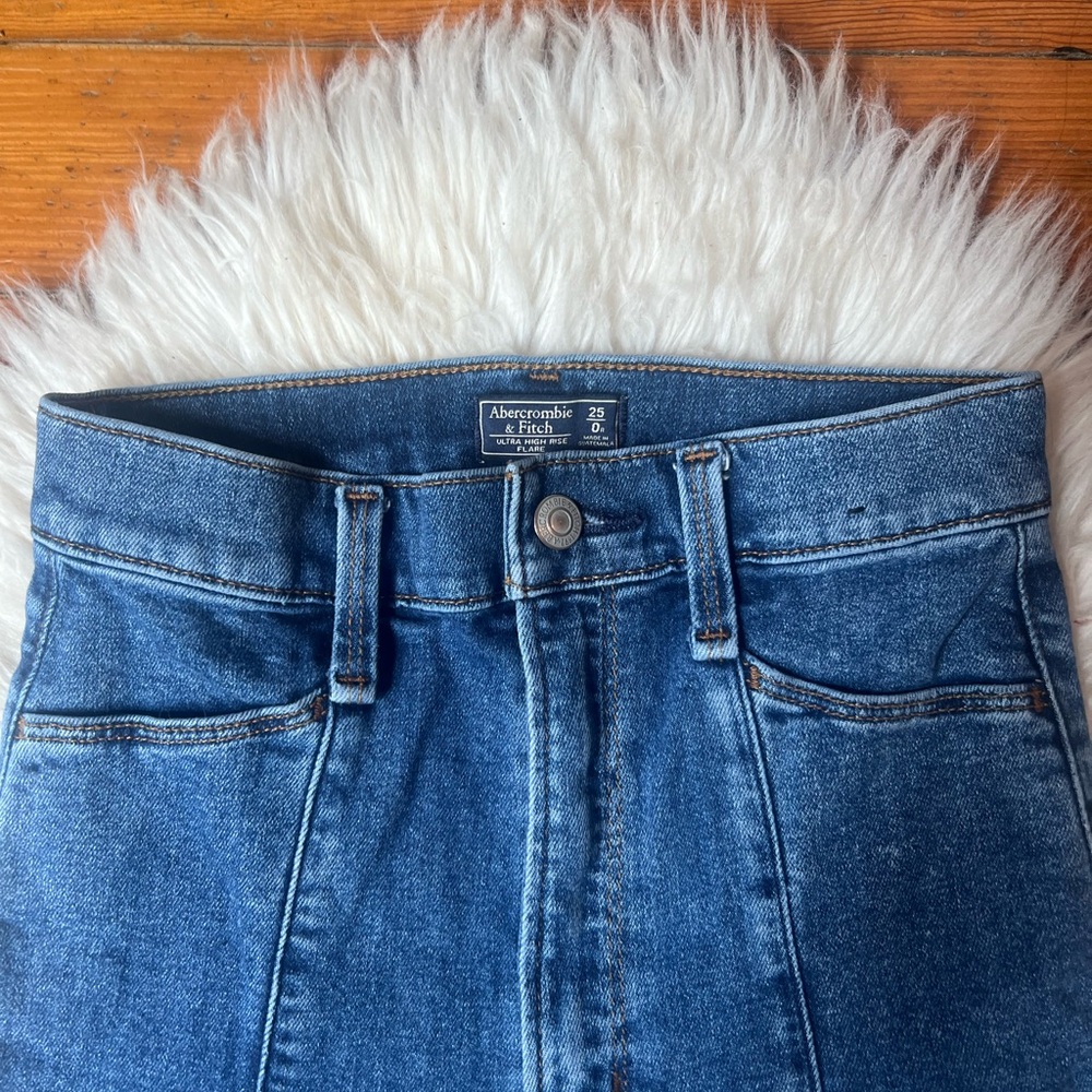 Abercrombie & Fitch Blue Flare Wide Leg Bell Bottom Jeans - Picture 3 of 9